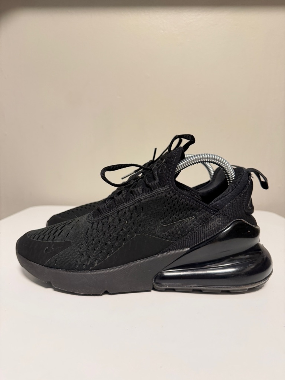 Nike Air Max 270 Triple Black AH6789-006 Women’s US 8 UK 5.5 EU 39